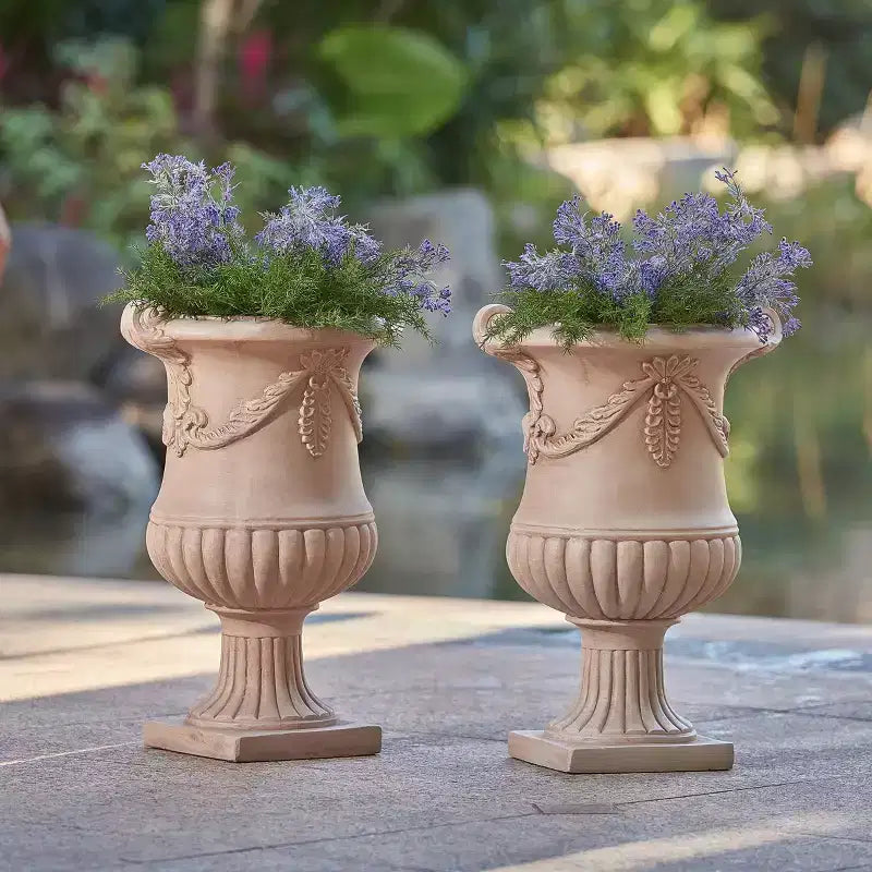 Jardinières et bacs à fleurs en béton léger d'extérieur de style moderne du milieu du siècle