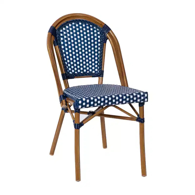 Table et chaises style bistrot — Comprenant un plateau en verre et une fabrication en osier PE